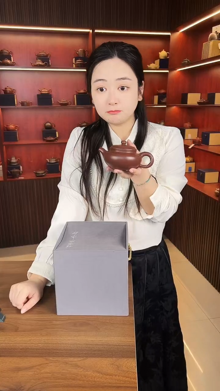 【闪购商品】紫砂茶壶徐霞紫朱泥光器仿古