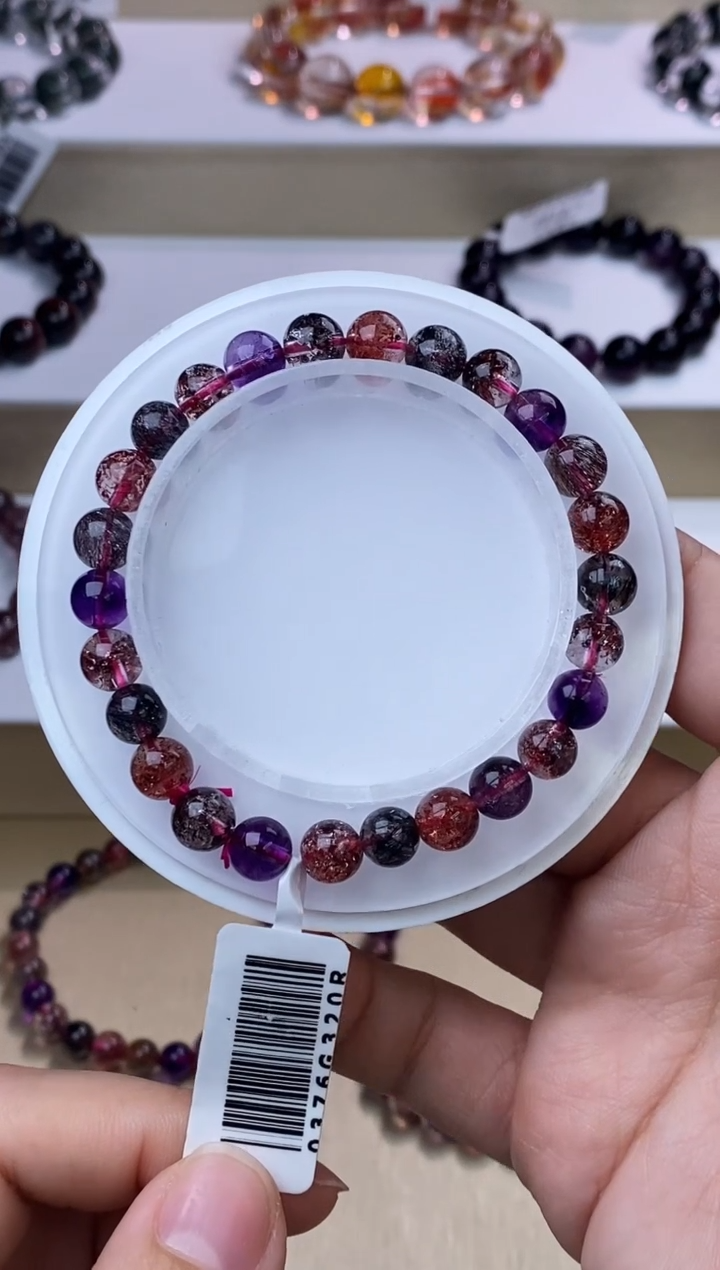 【闪购商品】水晶手链未镶嵌黑加仑超七7m+
