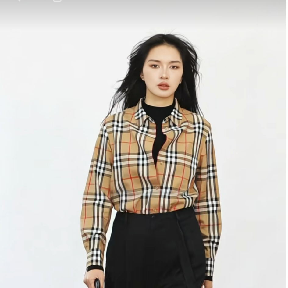MASIENDI/玛丝恩迪女款时尚休闲百搭翻领经典格纹长袖衬衣330118