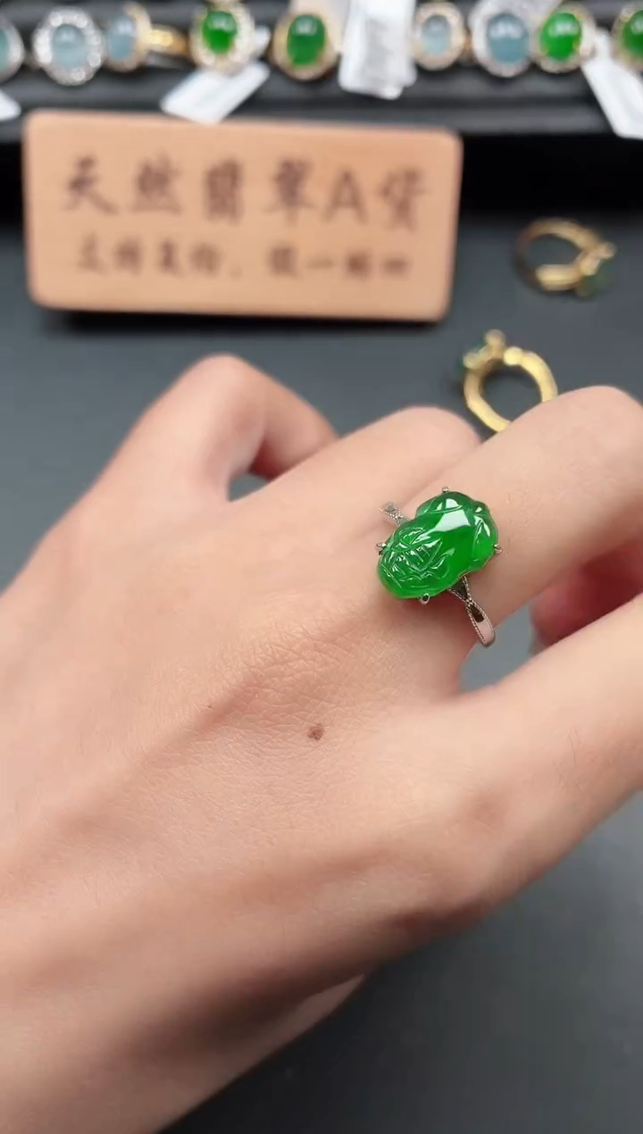 银S925镶嵌戒指翡翠111111