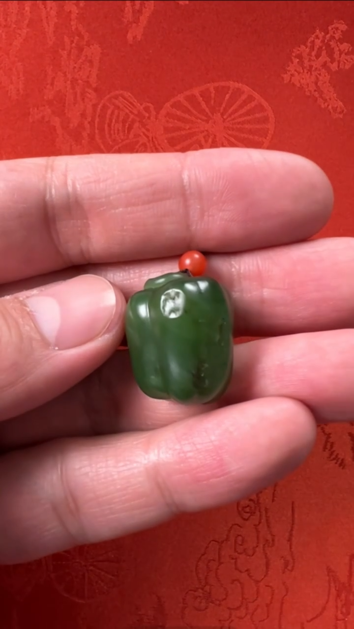 【闪购商品】和田玉挂件未镶嵌新疆碧玉交好运吊坠
