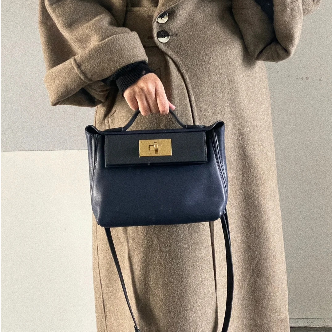 99新 Hermes/爱马仕 小花Jerry 海军蓝Y刻2424 mini 拼色包