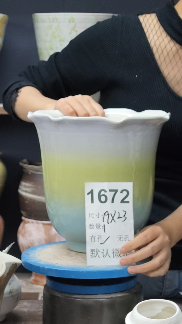 江西景德镇花盆微瑕1672