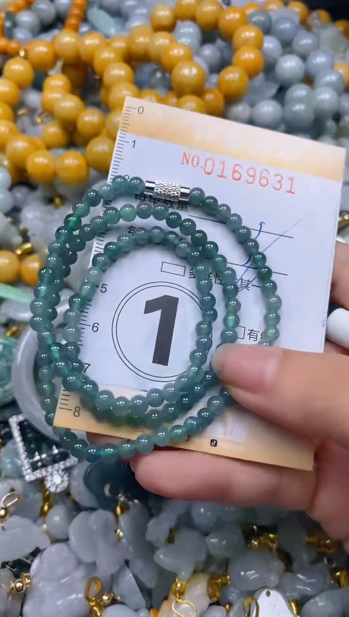 翡翠未镶嵌颈饰闪购0169631多样性发其一