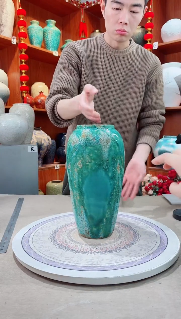 【闪购商品】瓶草原绿 大号 陶瓷花瓶 无花 精品 