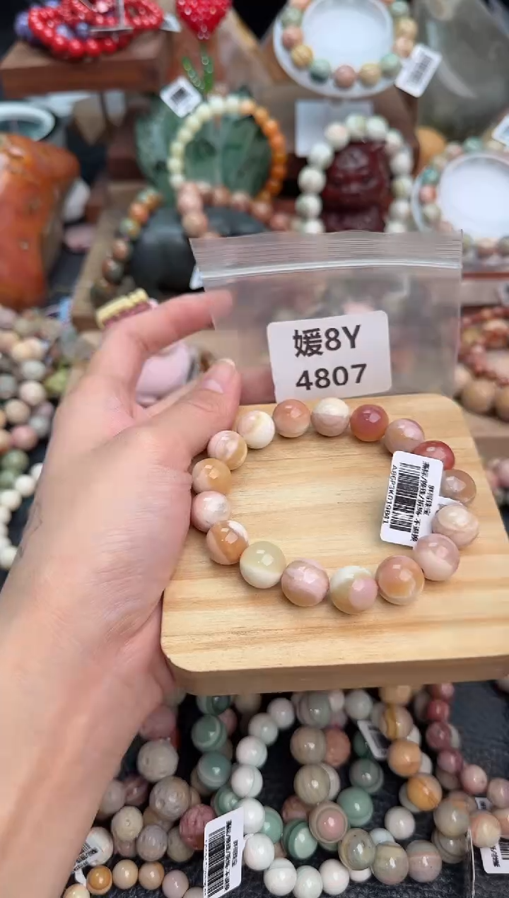 【闪购商品】石英质玉手链未镶嵌8Y4807