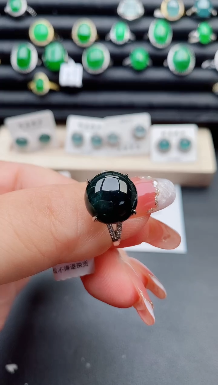 【闪购商品】翡翠戒指银S925镶嵌1232131