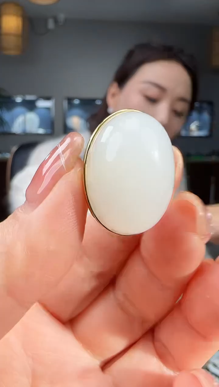 银S925镶嵌戒指和田玉1