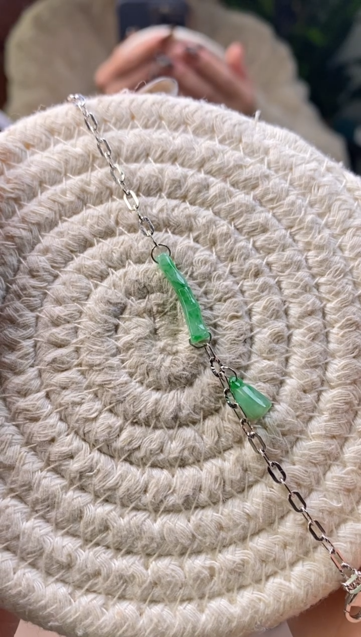 颈饰银S925镶嵌翡翠?***?19525