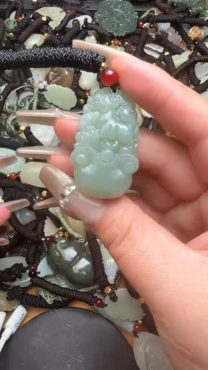 【闪购商品】和田玉颈饰未镶嵌1