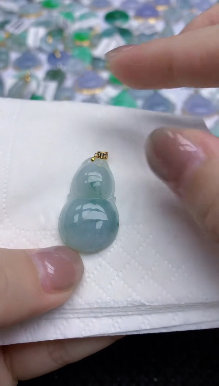 【闪购商品】翡翠颈饰未镶嵌天然翡翠A货