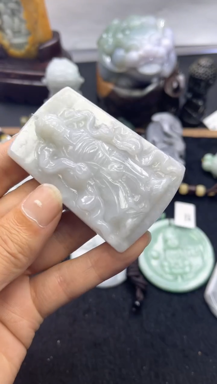 【闪购商品】翡翠颈饰未镶嵌00000201