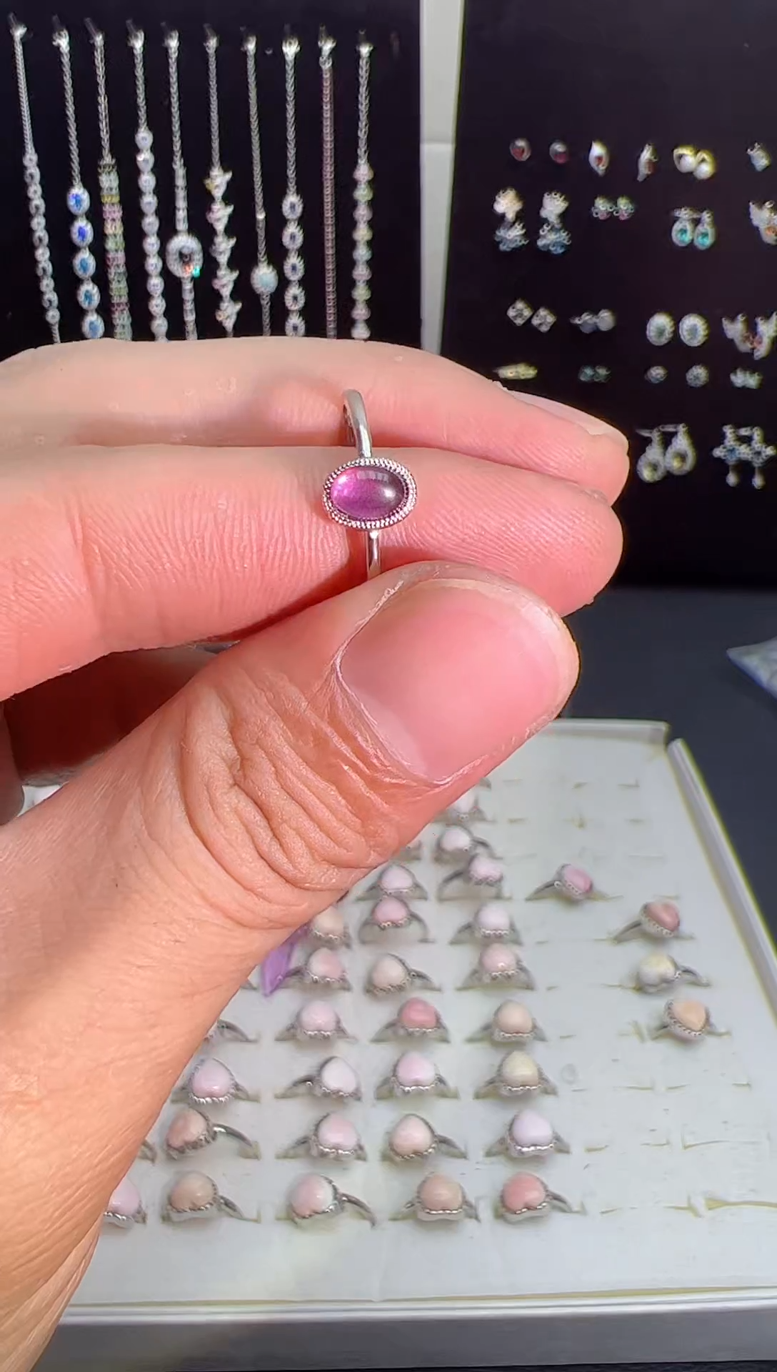 【闪购商品】石榴石戒指银S925镶嵌0000