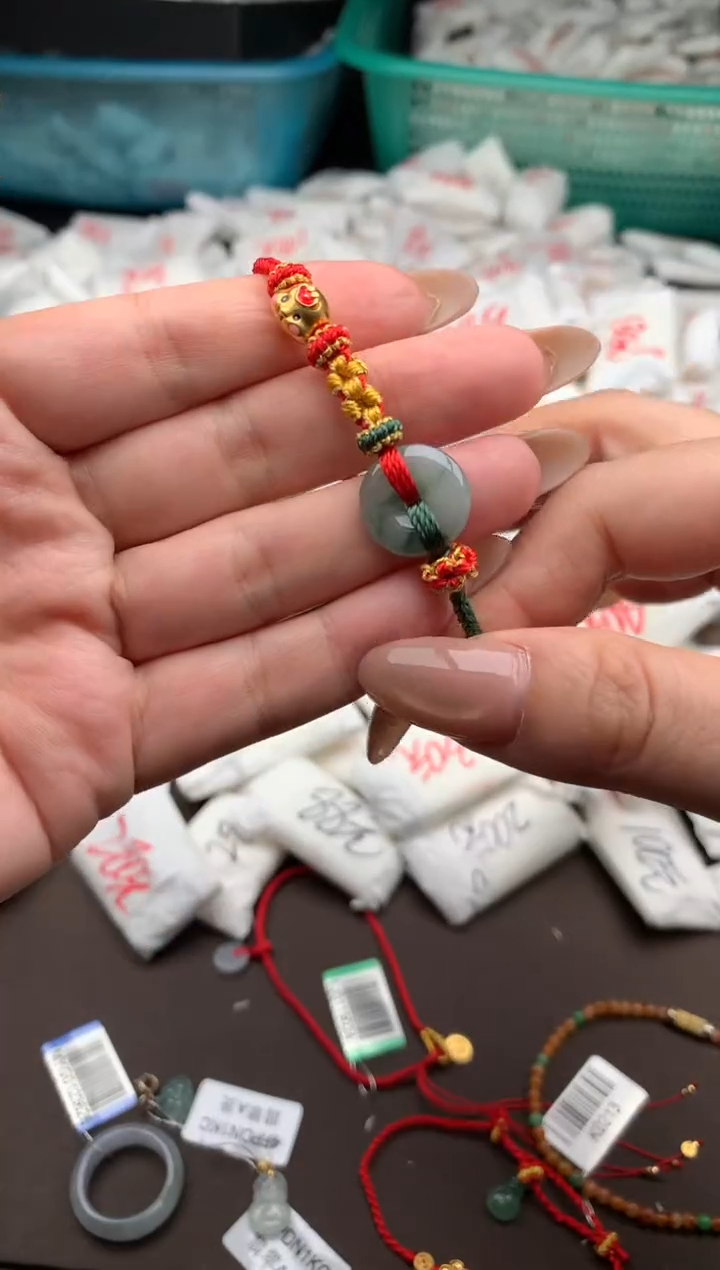 【闪购商品】翡翠手绳未镶嵌 一