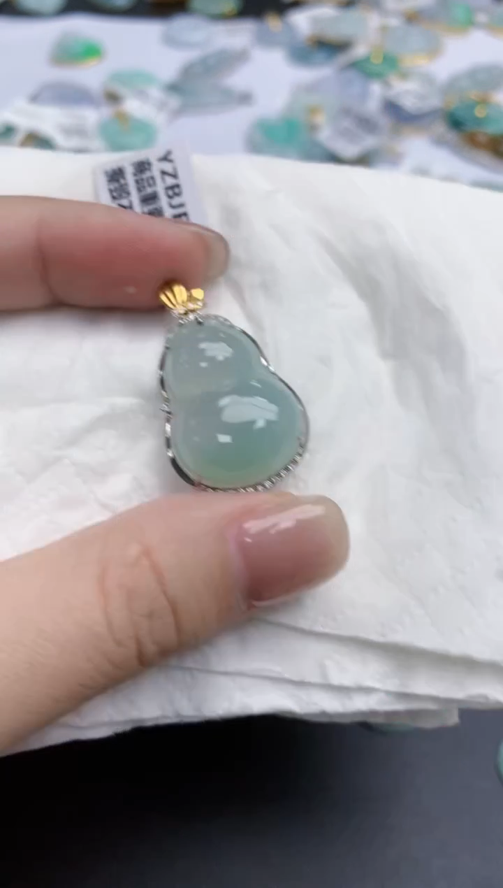 【闪购商品】翡翠颈饰18K金镶嵌天然缅甸翡翠A货