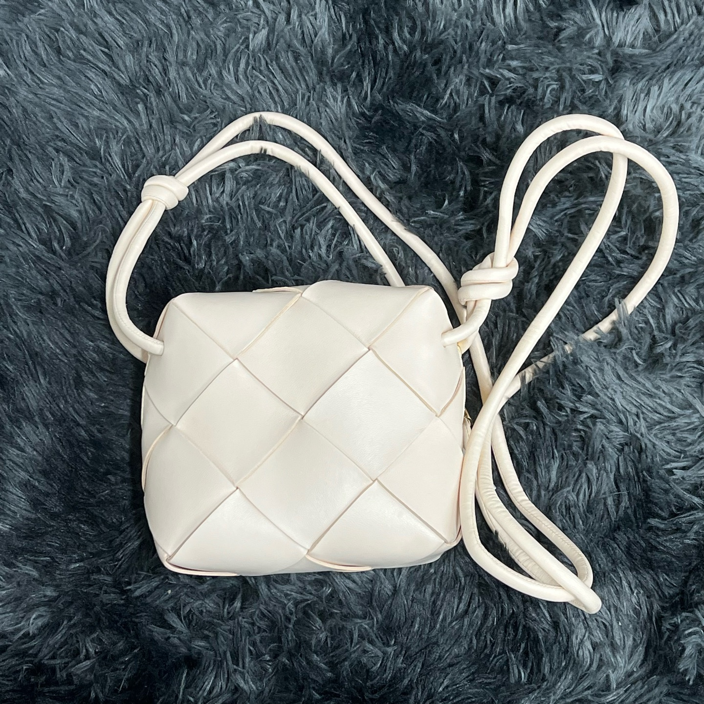 99新 BOTTEGA VENETA/葆蝶家 /夏vv1109/单肩包/17063509