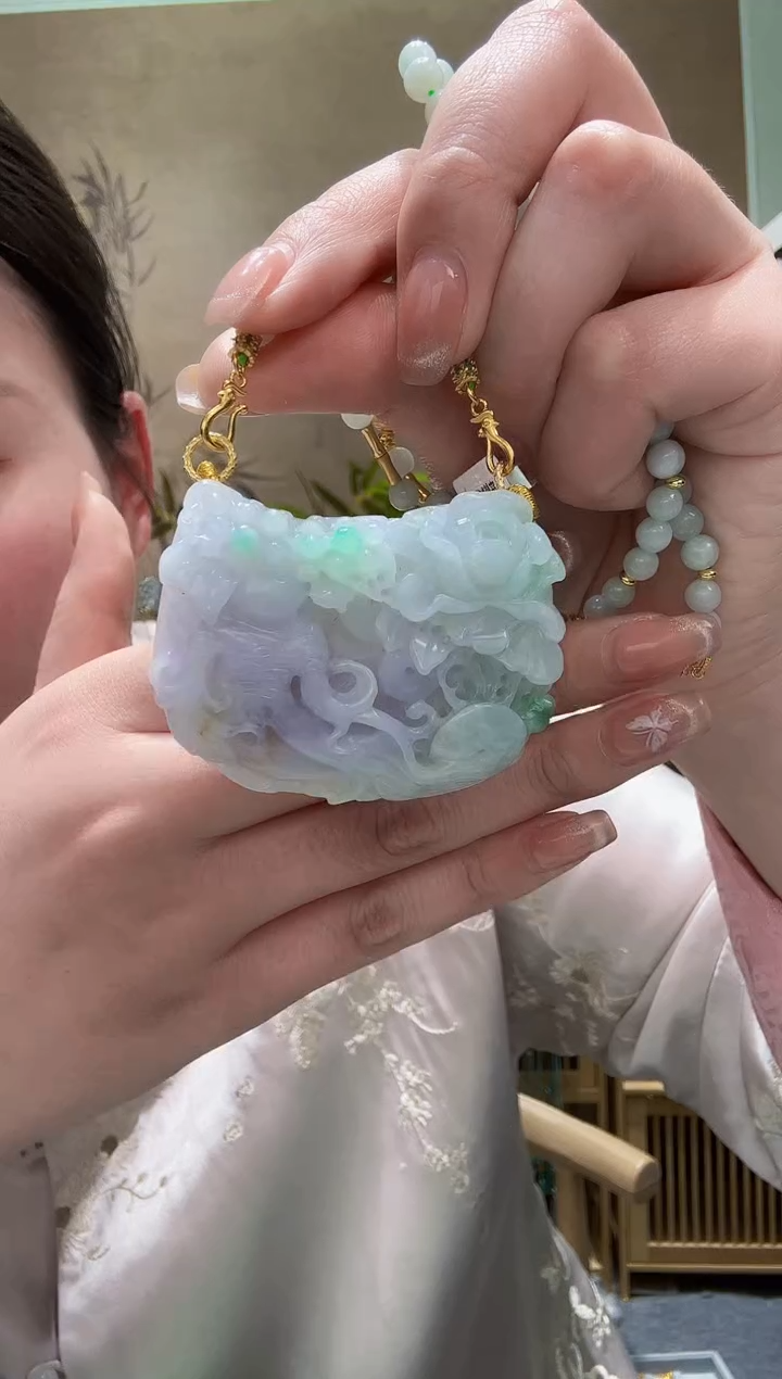 【闪购商品】翡翠颈饰未镶嵌吊坠