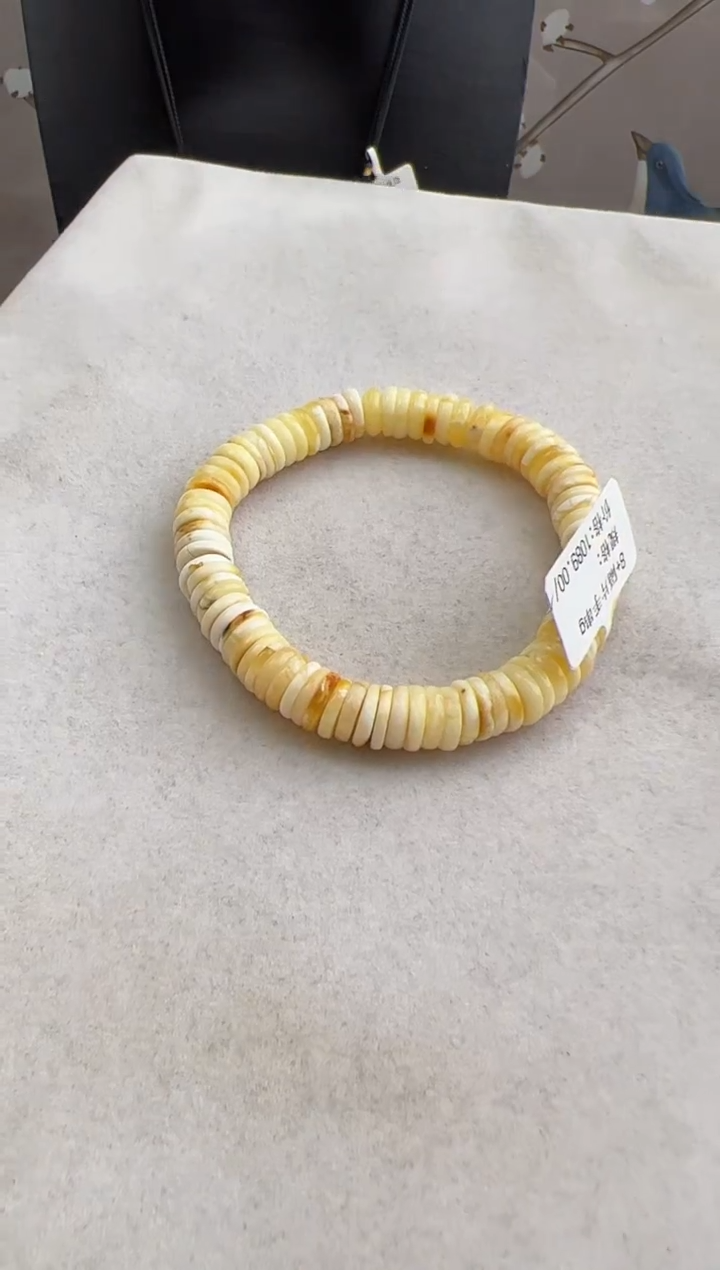 【闪购商品】琥珀裸石未镶嵌10216047-手串