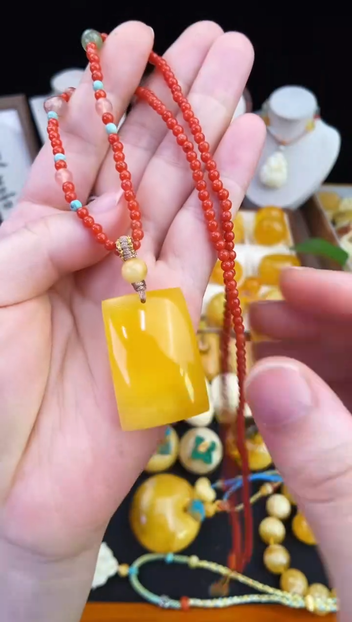 琥珀未镶嵌珠宝奇石柒月