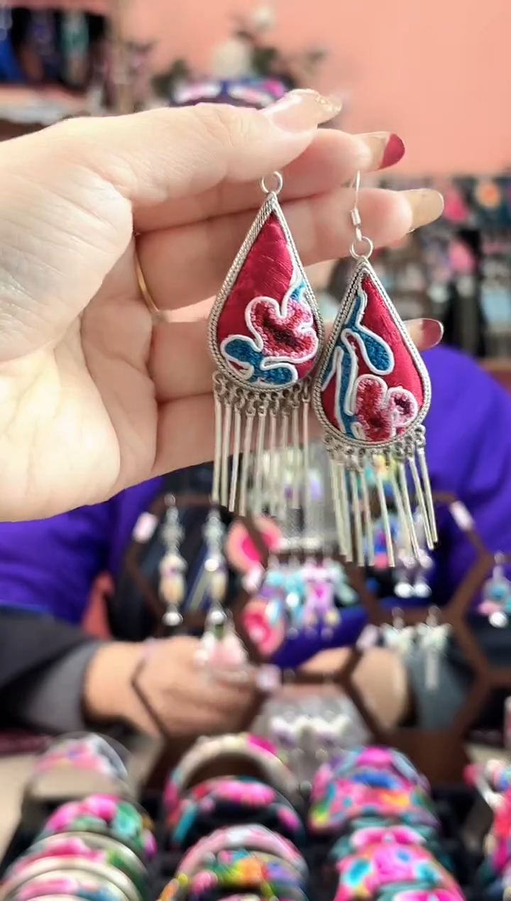 艺枝独绣手工饰品104