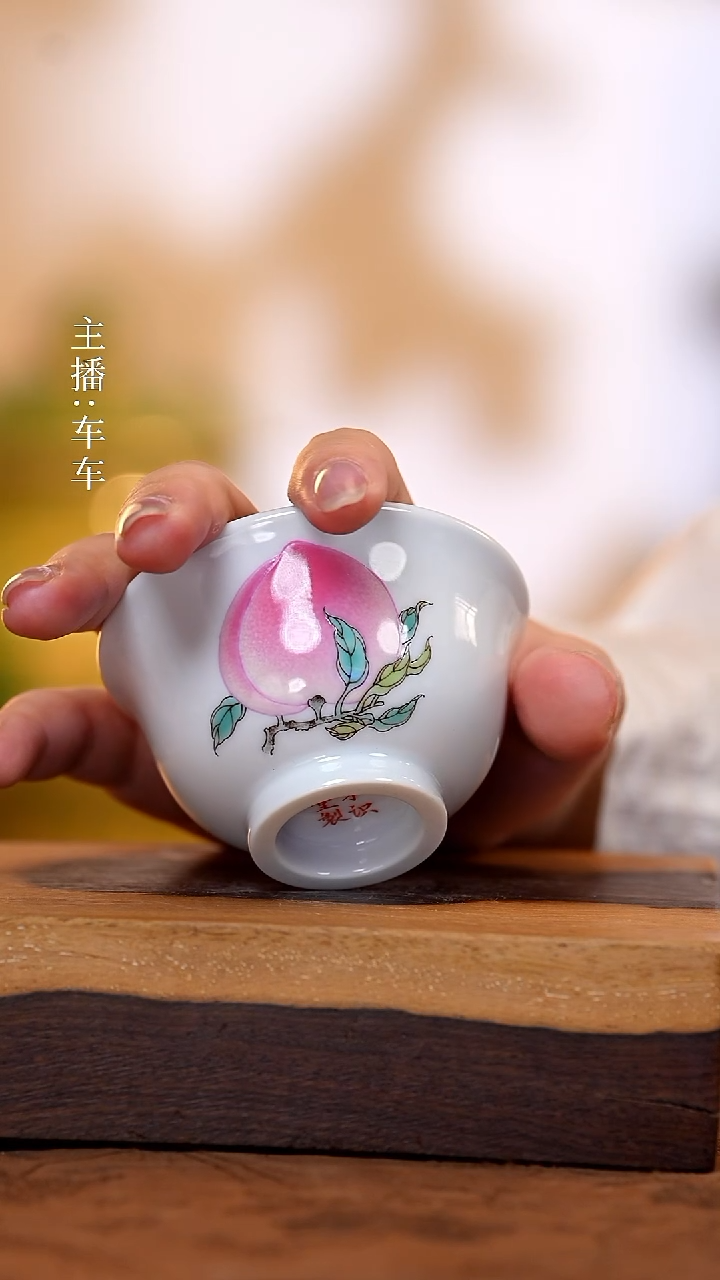 手工瓷器，每只不同