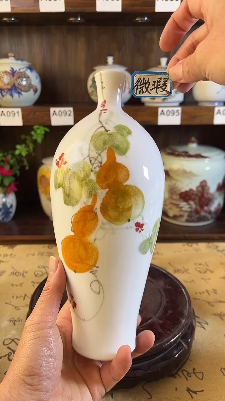 【闪购商品】纯手工手绘福禄双全花瓶