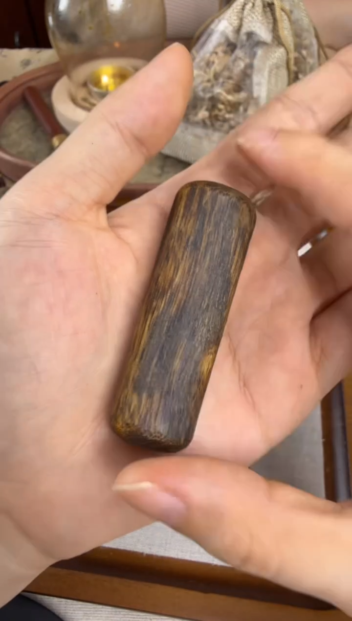 沉香沉香碎屑奇楠沉香流油王原材料一个9g