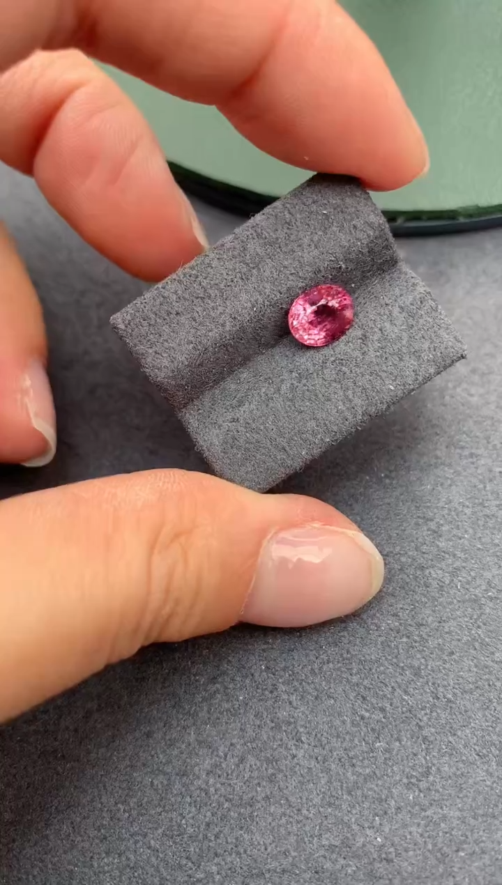 【闪购商品】尖晶石裸石未镶嵌1.2ct粉尖晶