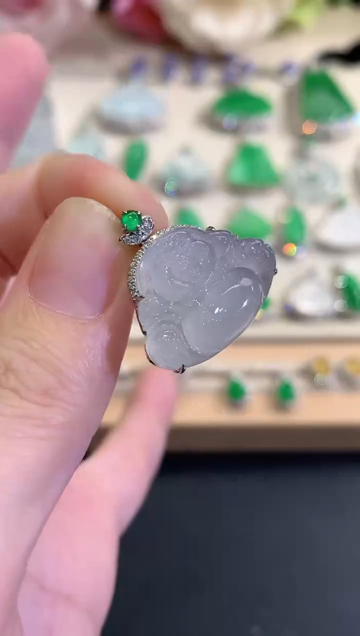 吊坠(不含链)18K金镶嵌翡翠冬日珠宝E3