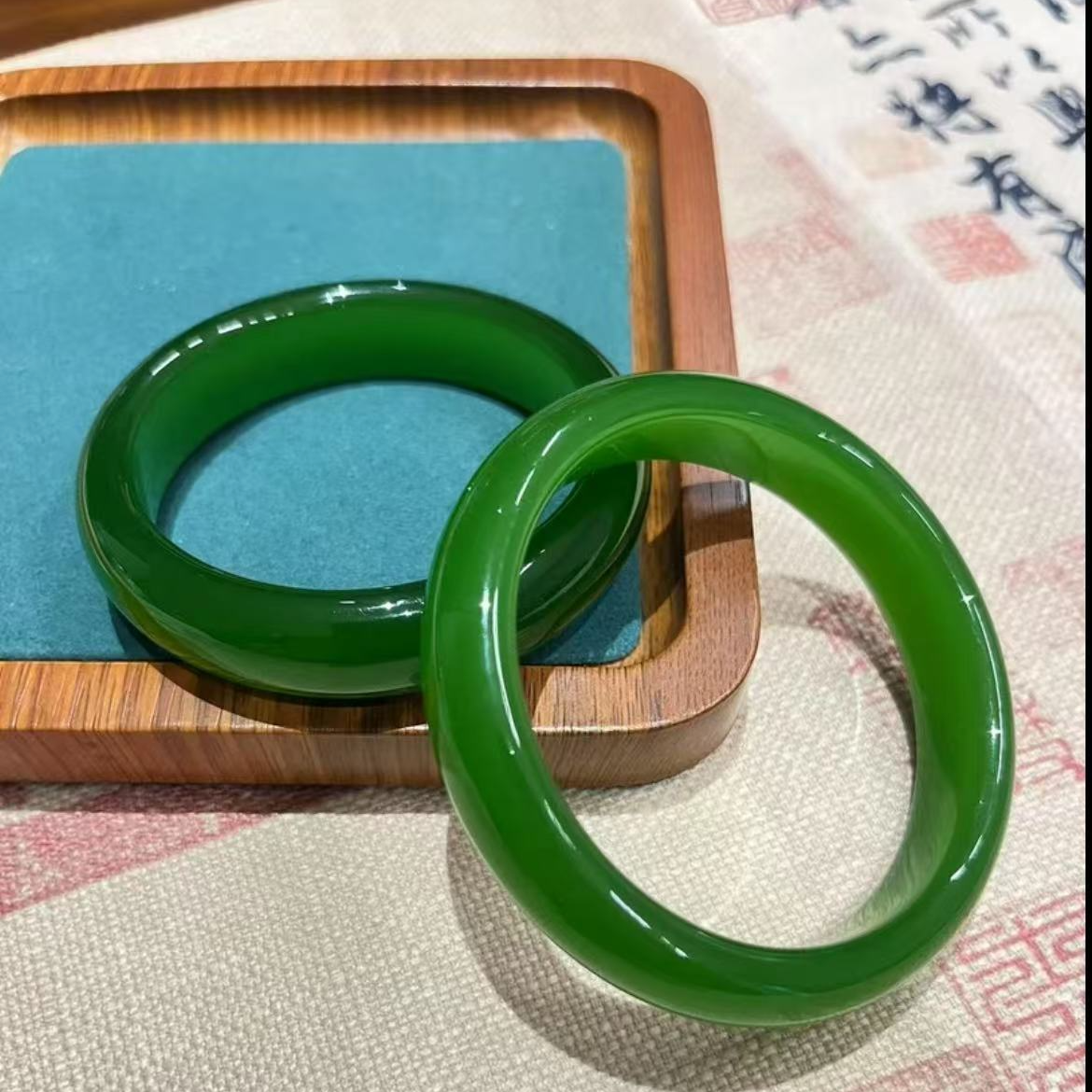 俄罗斯碧玉手镯    