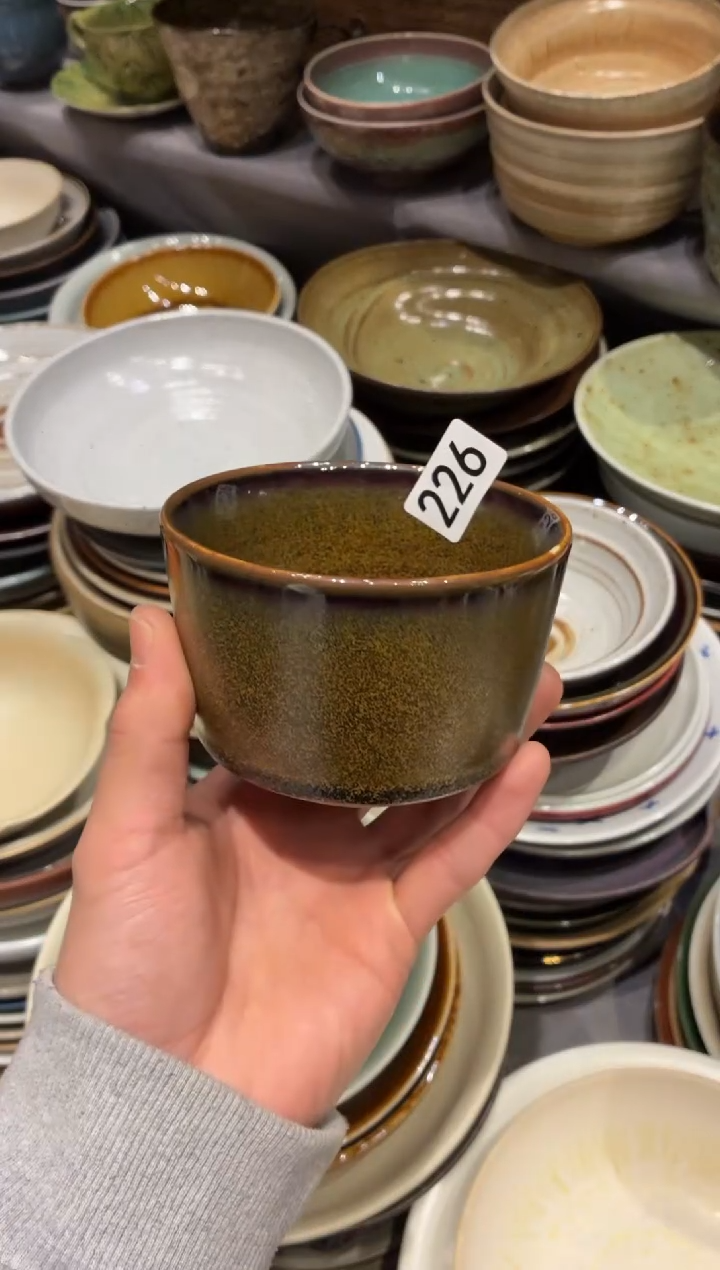 瓷片c*s226微瑕天目直身碗1个