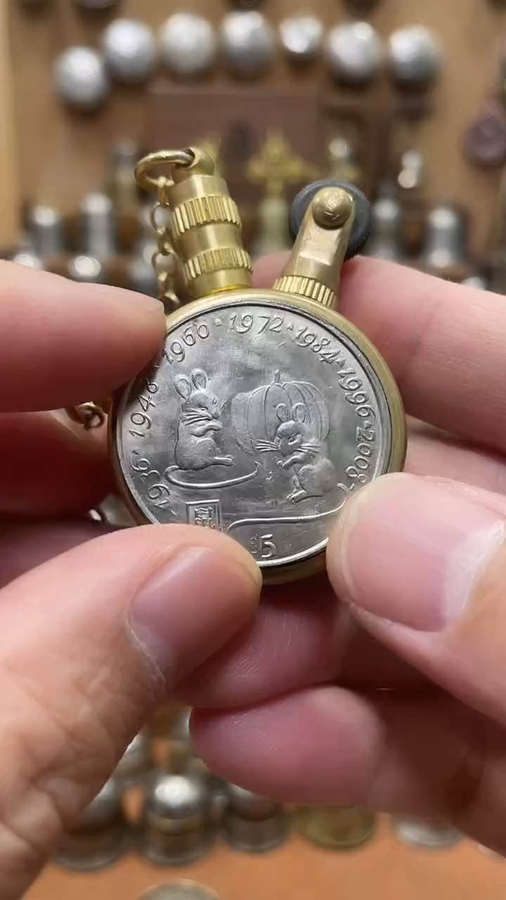 苍**川利比里亚生肖鼠打火机