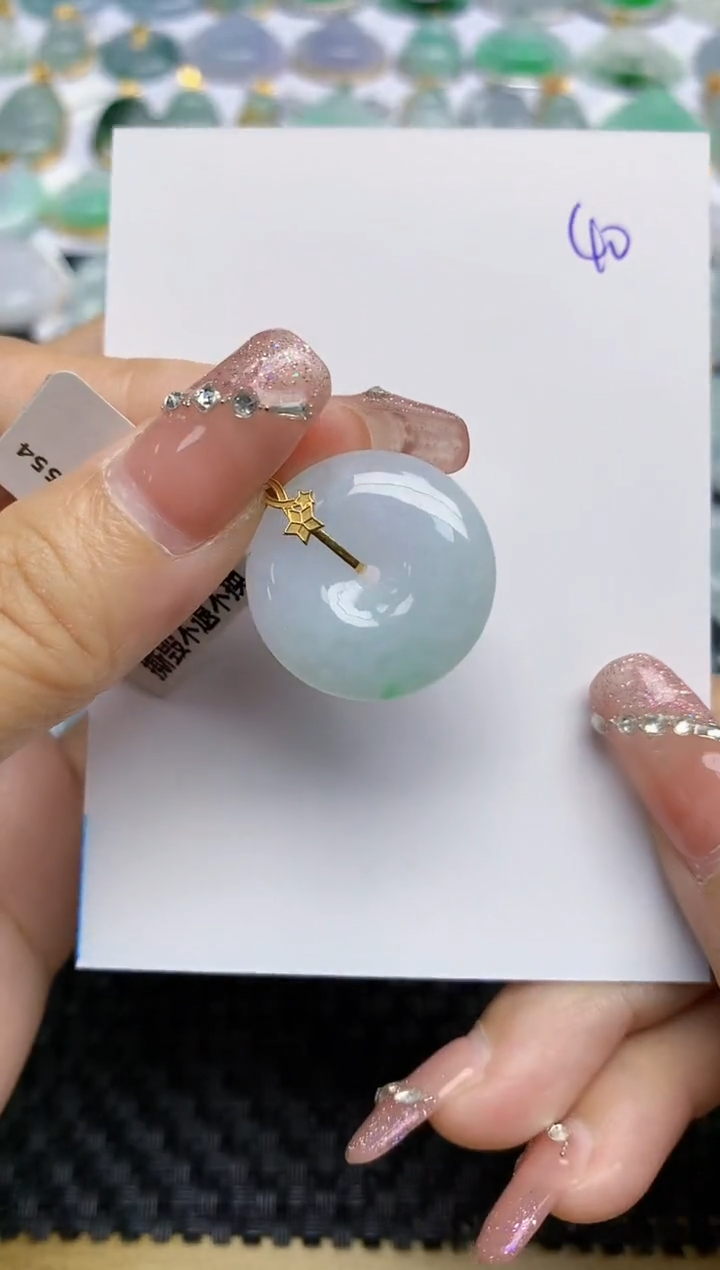 【闪购商品】翡翠颈饰18K金镶嵌天然A货翡翠 40
