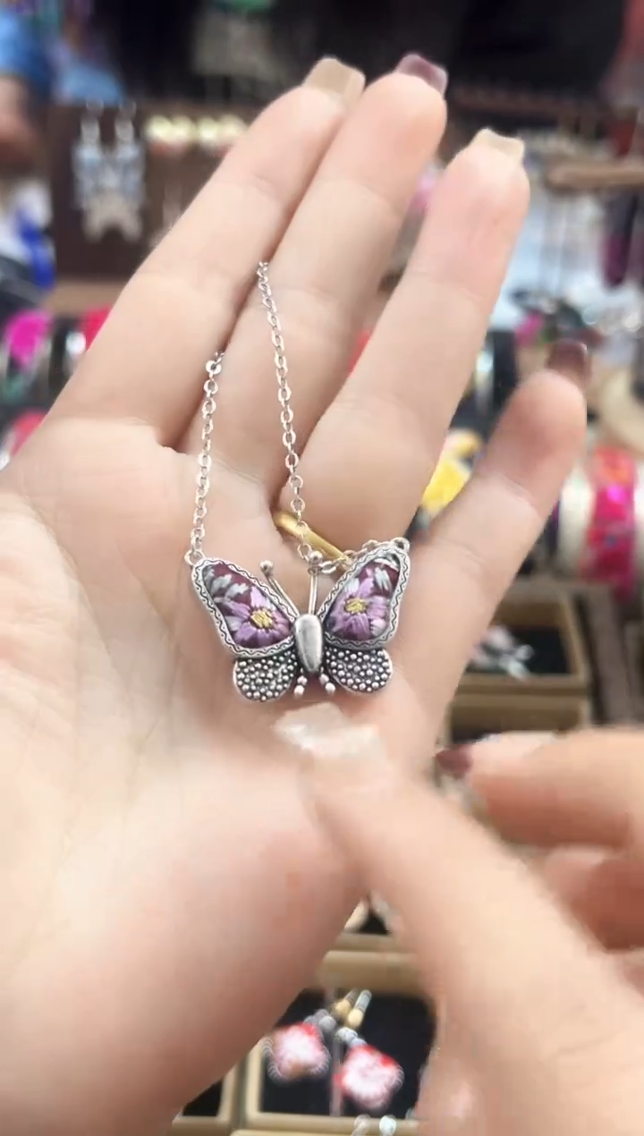 【闪购商品】织绣民族风老绣饰品058