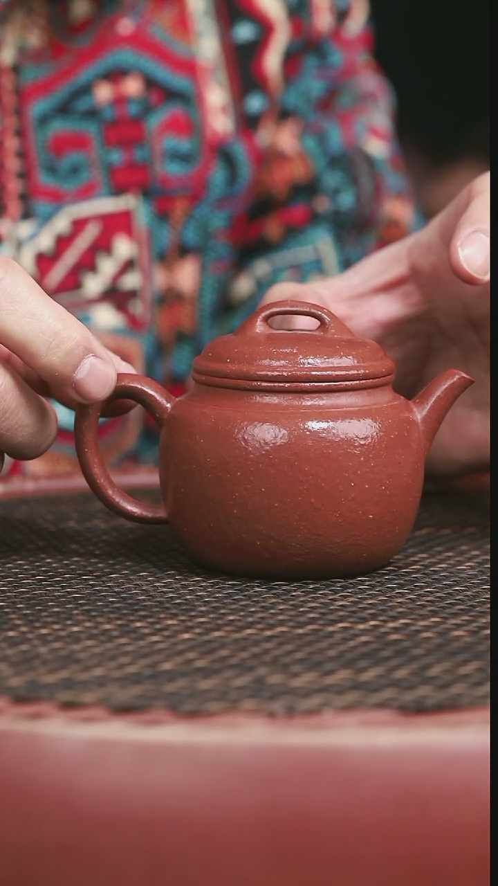 茶壶紫砂8号粗砂降坡肩线宫灯170CC