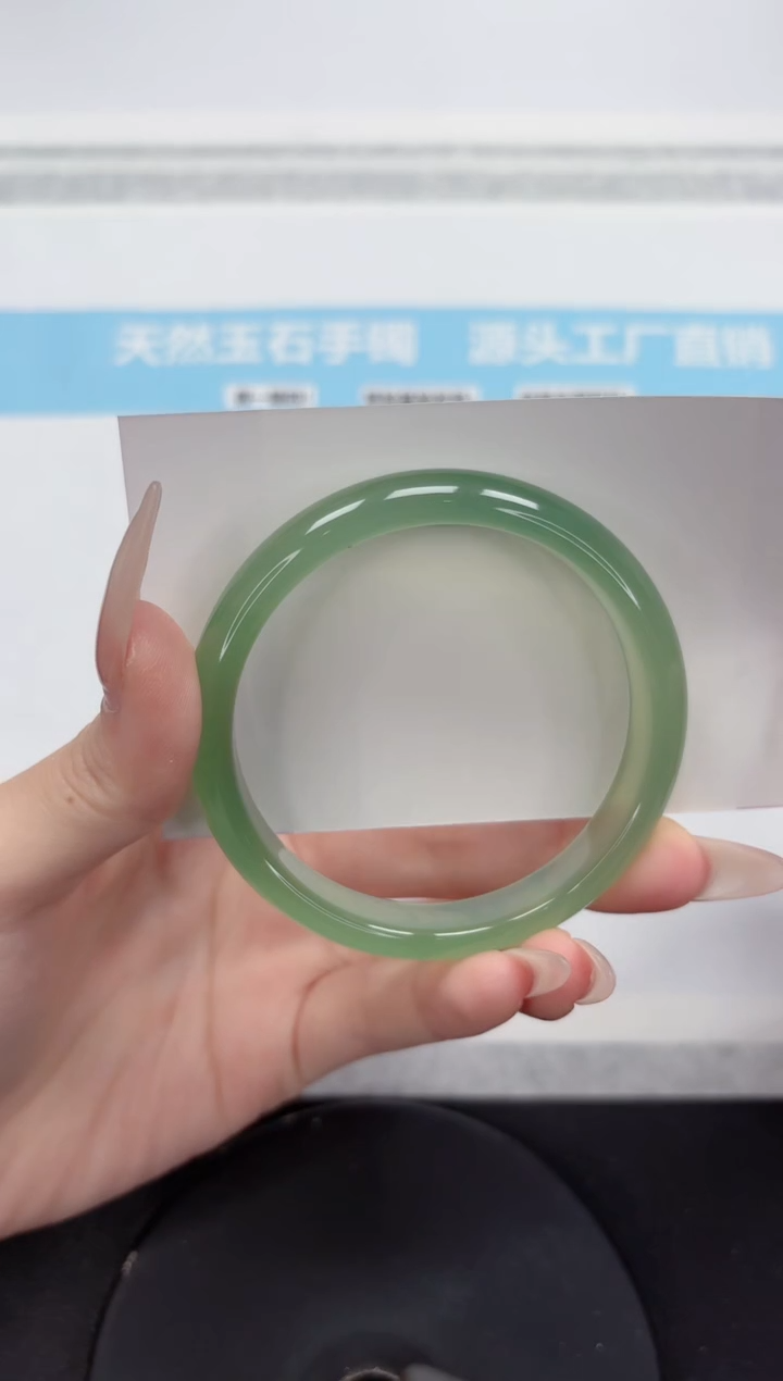 石英质玉手镯未镶嵌A54-56.2