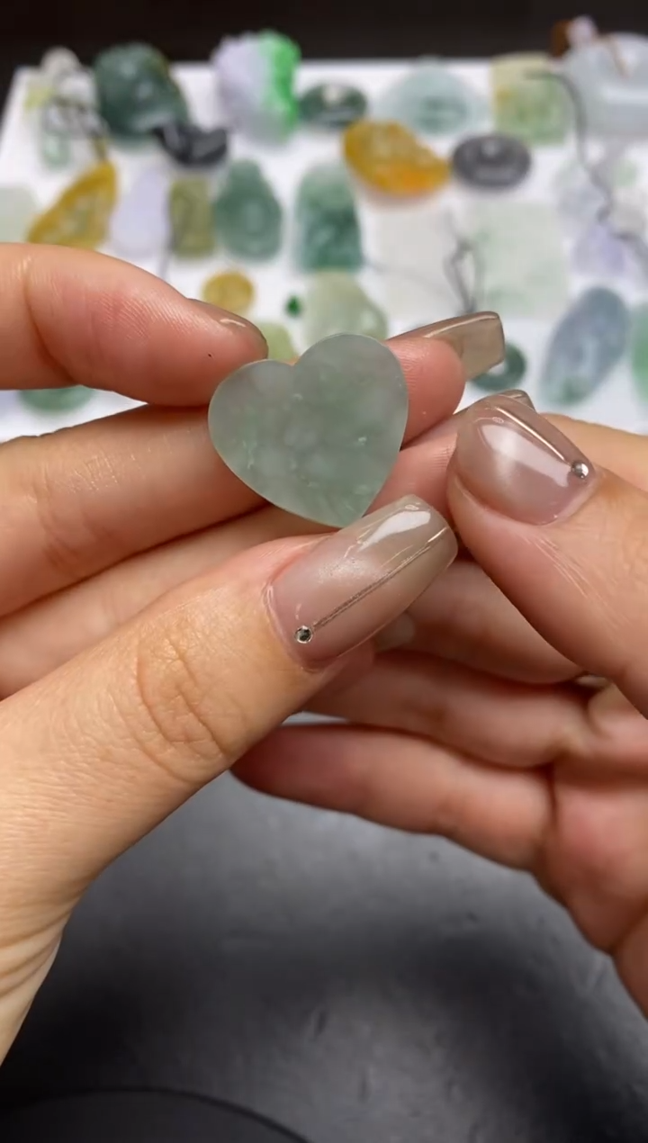 【闪购商品】定制翡翠未镶嵌翡翠毛货~