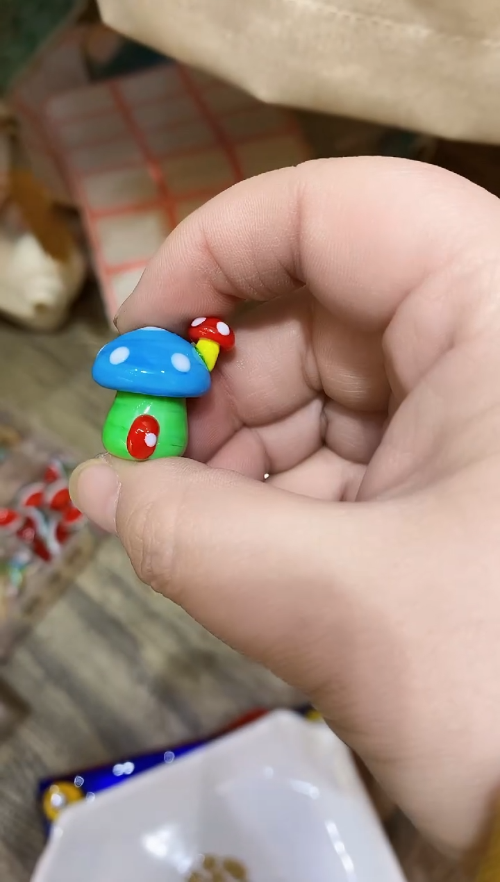 【闪购商品】琉璃手工艺品蘑菇房子