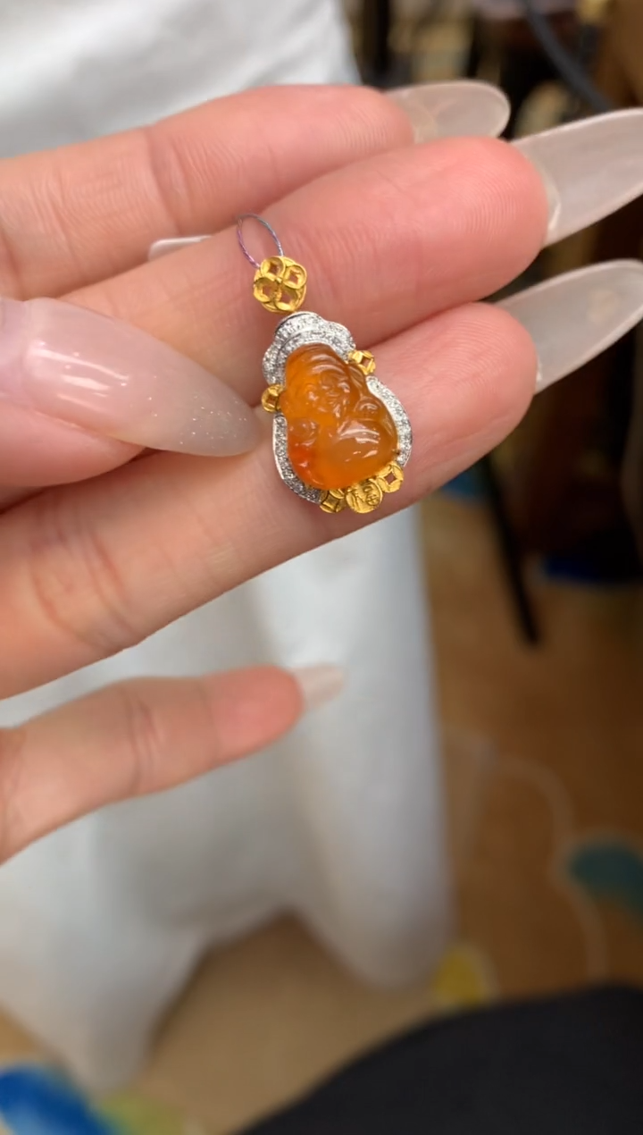 【闪购商品】翡翠颈饰18K金镶嵌财神