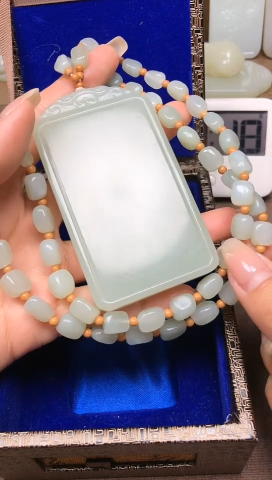 【闪购商品】和田玉颈饰未镶嵌无事牌