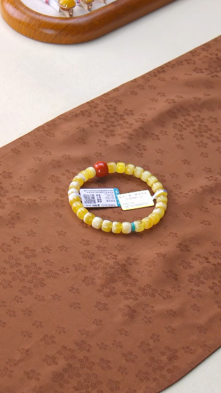 未镶嵌颈饰蜜蜡闪20（玄天设计款8mm左右多样性发其一）