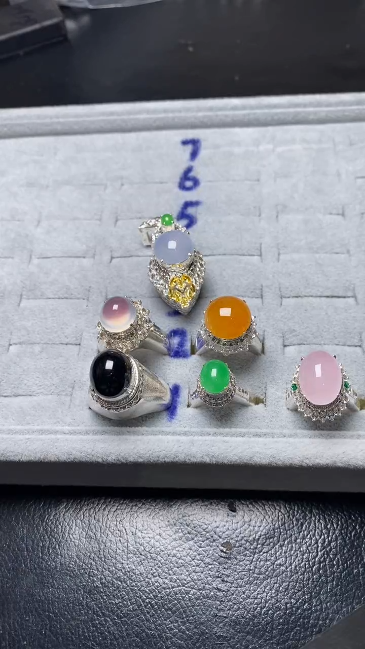 未镶嵌定制翡翠流*、天然缅甸翡翠A货