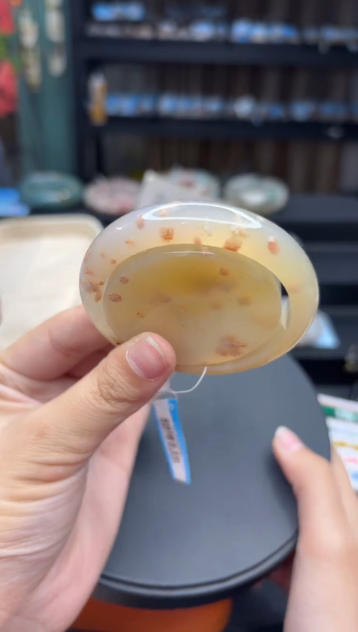 【闪购商品】石英质玉手镯未镶嵌278（53圈赠送镯心）