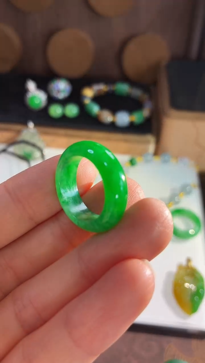 未镶嵌戒指翡翠戒指14