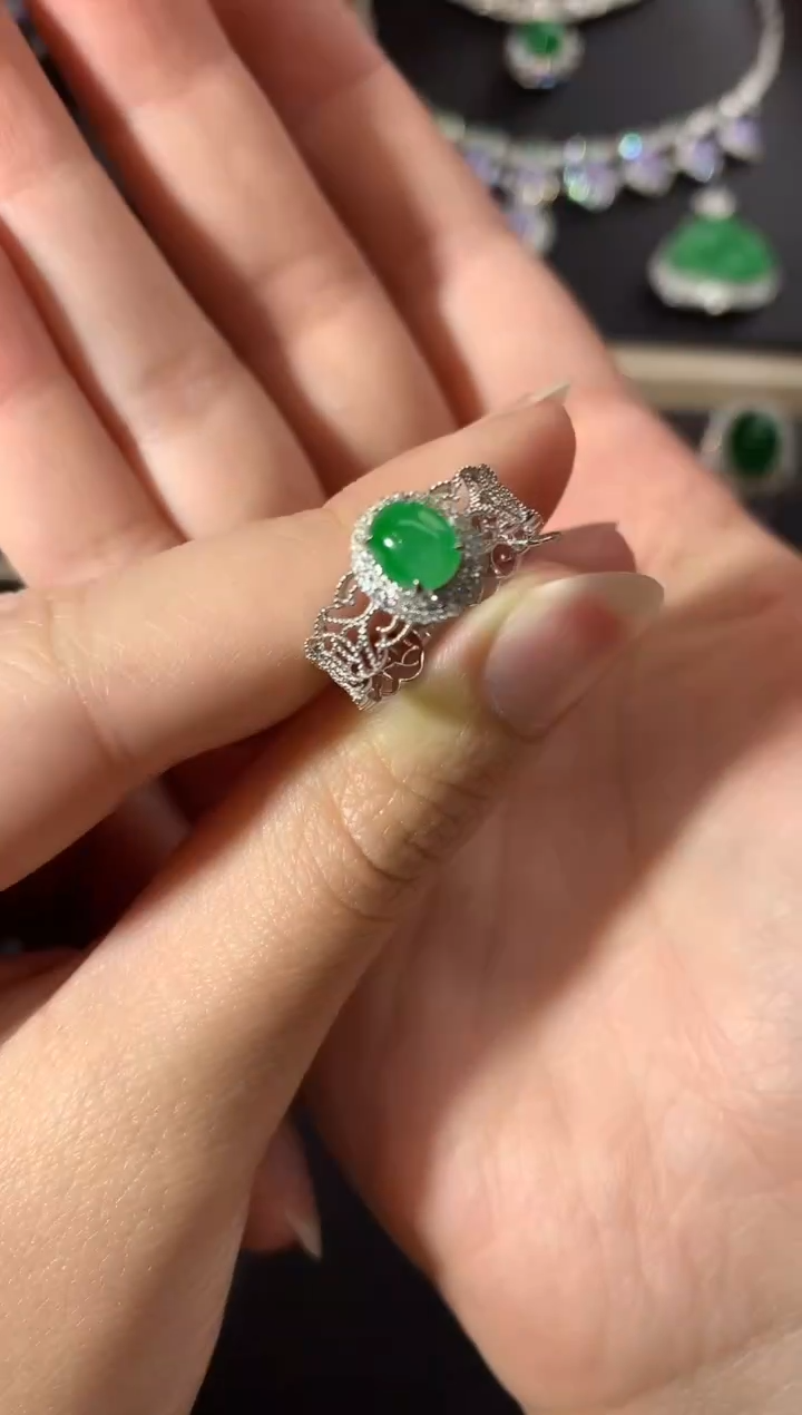 【闪购商品】翡翠戒指18K金镶嵌A250多样性发一件|2980