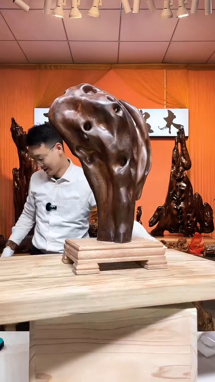 金丝楠冲****霸金丝楠木小叶桢楠