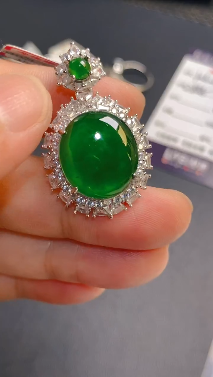 翡翠银S925镶嵌耳饰天然