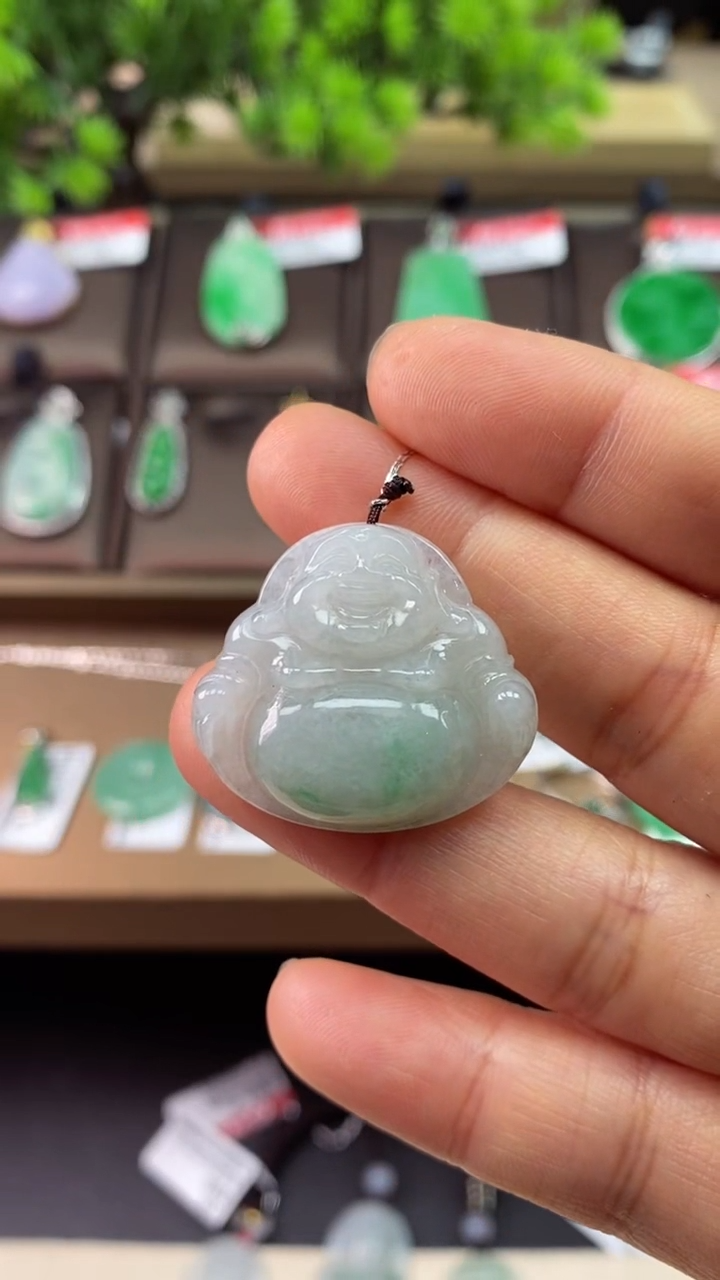 【闪购商品】翡翠颈饰未镶嵌佛公