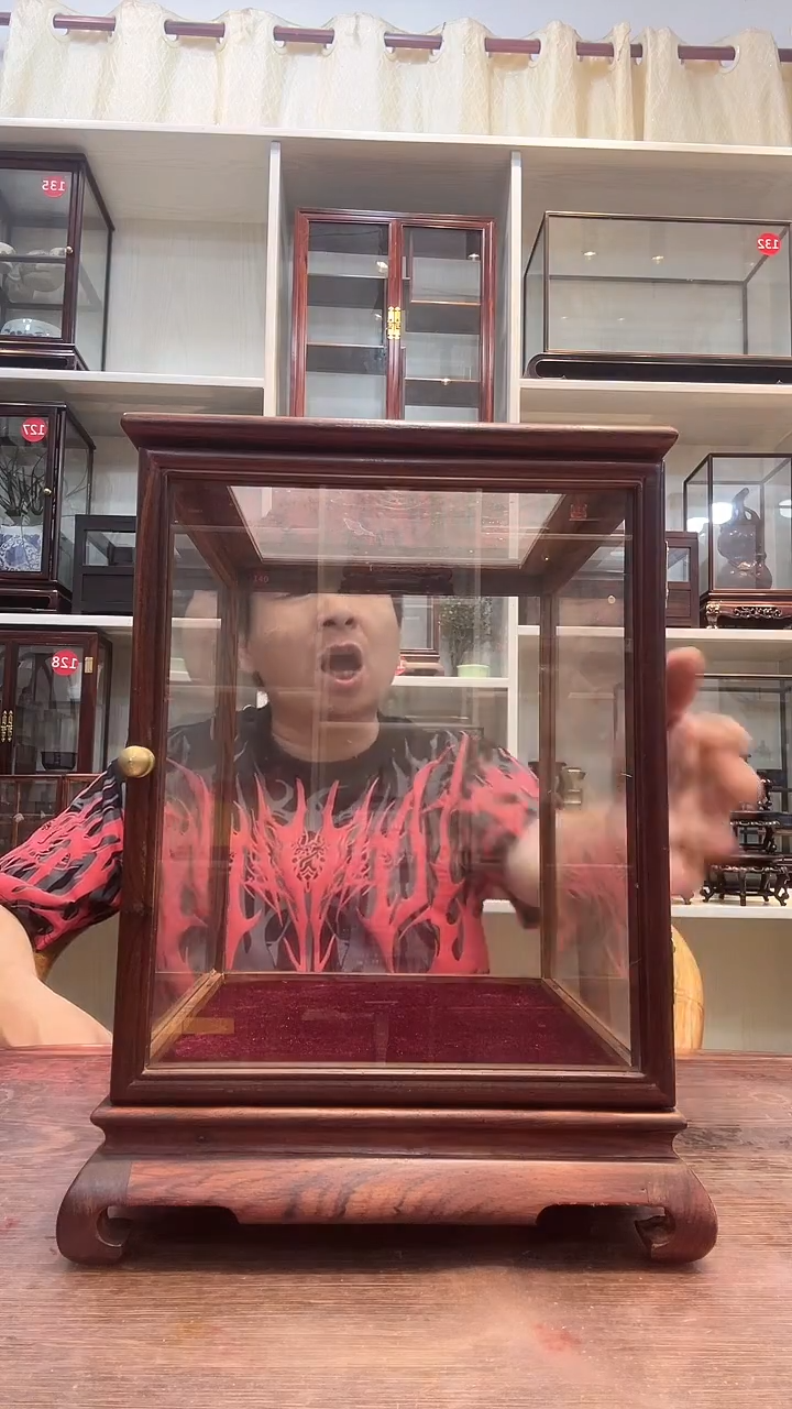 红酸枝木类云**雅20*20*25开门玻璃罩