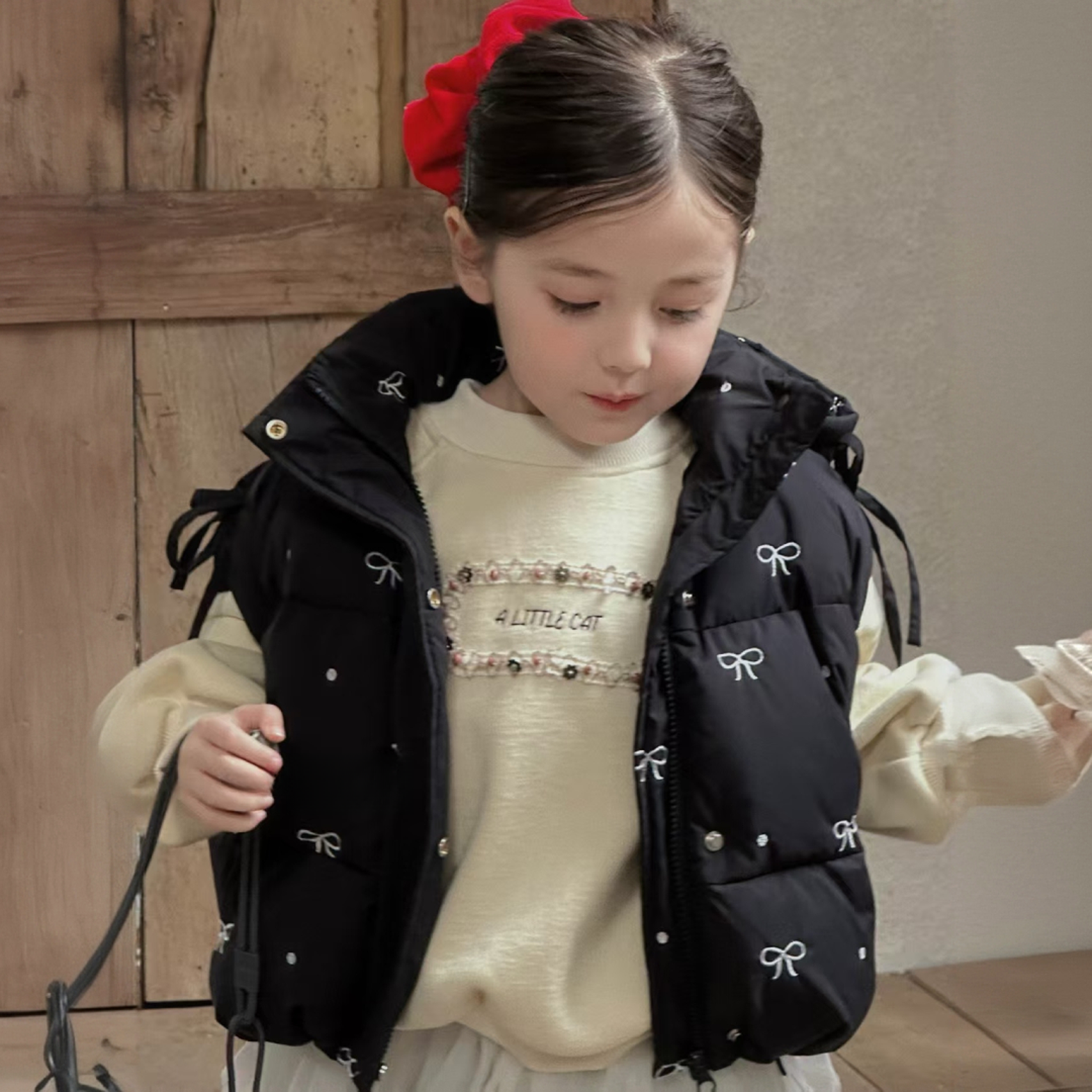 棉小九 儿童蝴蝶结羽绒马甲（中童）781793